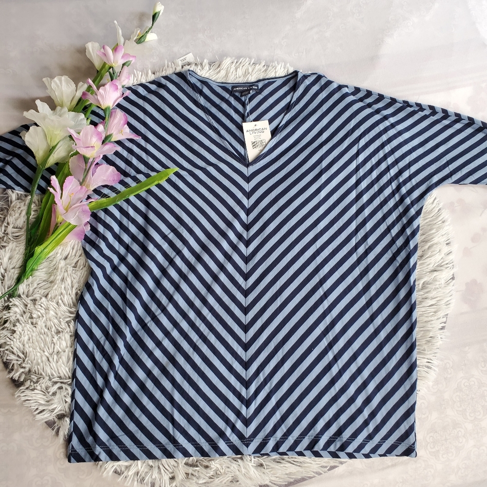 American living v neck blouse size L/G